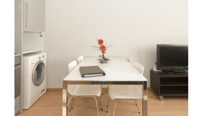 Amister Apartments poza 9