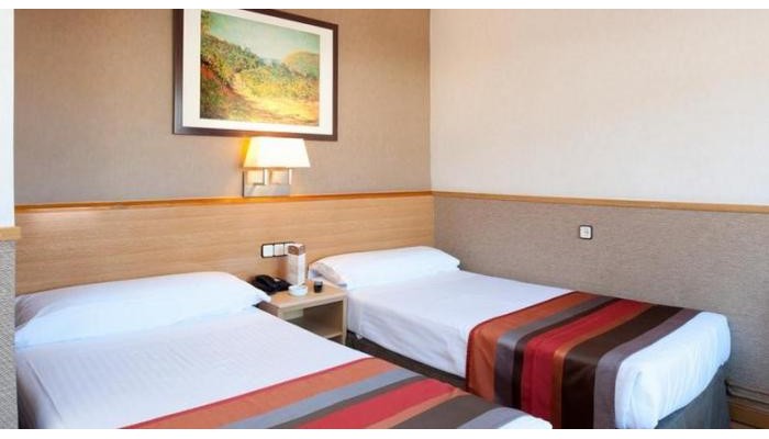 Hotel Catalonia Park Gueell poza 8