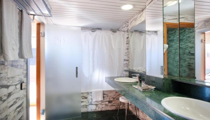 Hotel Catalonia Park Guell poza 24