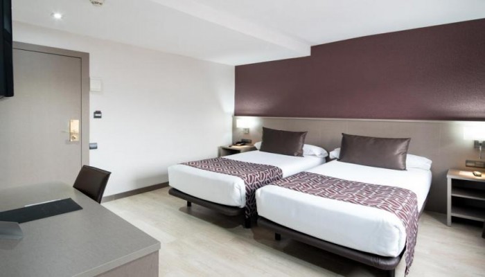 Hotel Catalonia Park Guell poza 15