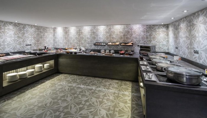 Hotel Catalonia Park Guell poza 38