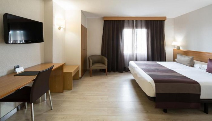 Hotel Catalonia Park Guell poza 27