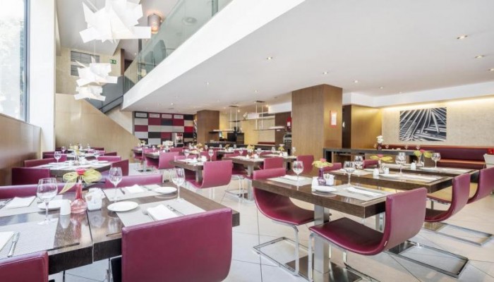 Hotel Ilunion Auditori poza 6