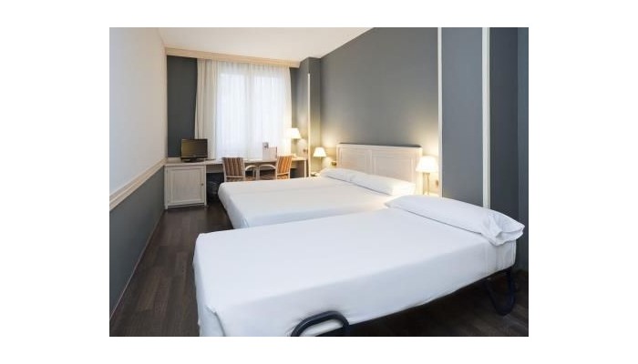 Hotel Ilunion Bel Art poza 4