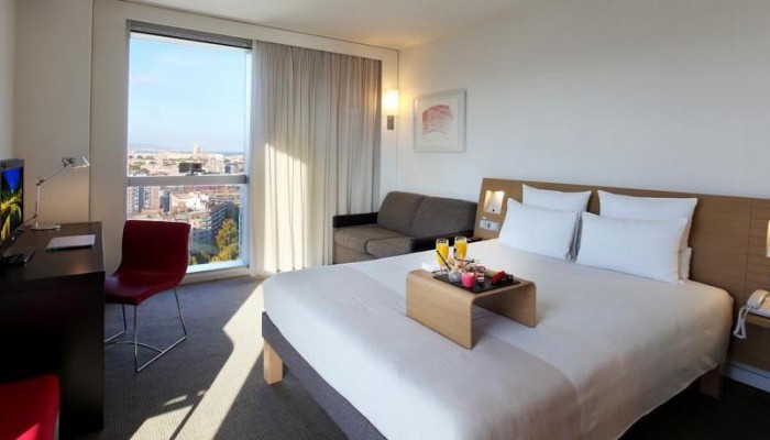 Hotel Novotel Barcelona City poza 6