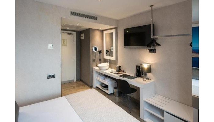 Hotel Vueling Bcn By Hc poza 5
