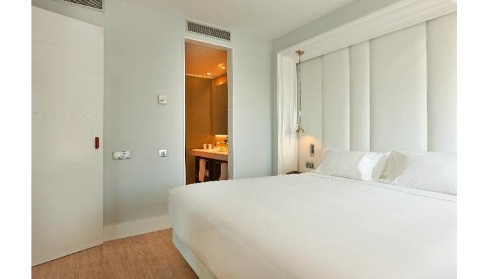 Poza pentru Nh Collection Barcelona Gran Hotel Calderon 1750-1550791268 Nh Collection Barcelona Gran Hotel Calderon poza 0