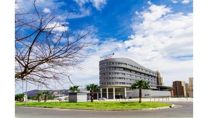 Hotel La Estacion poza 0