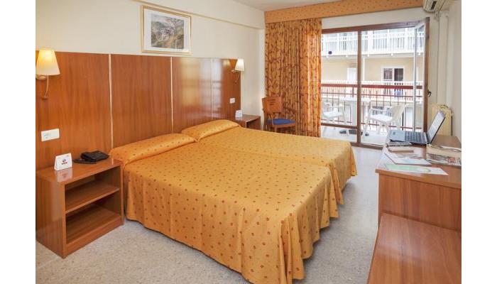 Hotel Port Fleming poza 1