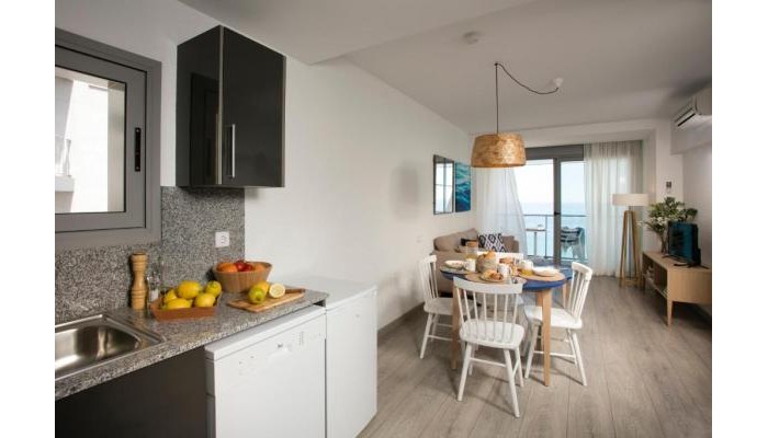 Hotel Pierre And Vacances Blanes Playa poza 5