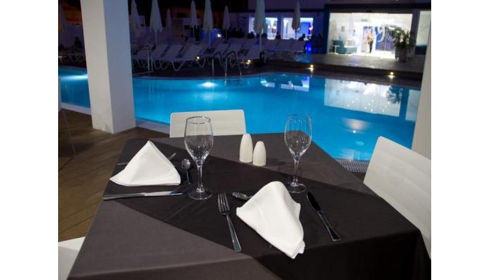 Welikehotel Triton Beach poza 1