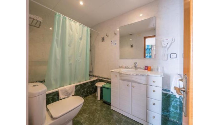 Hotel Checkin Garbí poza 8