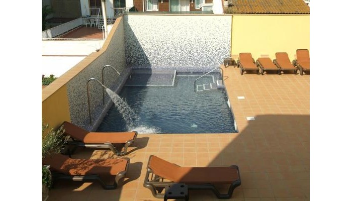 Neptuno Apartments poza 4