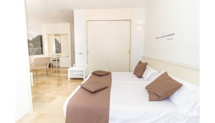 Hotel Eix Alzinar Mar Suites poza 1