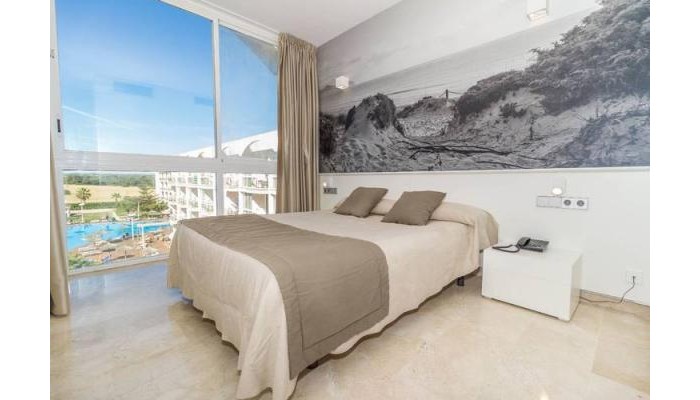 Hotel Eix Alzinar Mar Suites poza 2