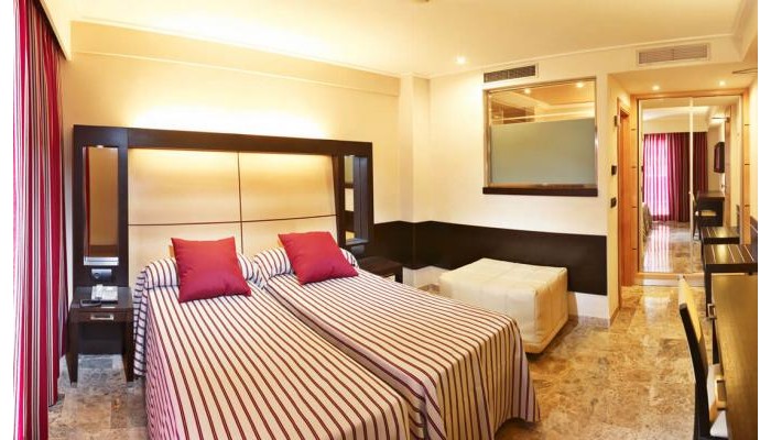 Hotel Mll Mediterranean Bay poza 4