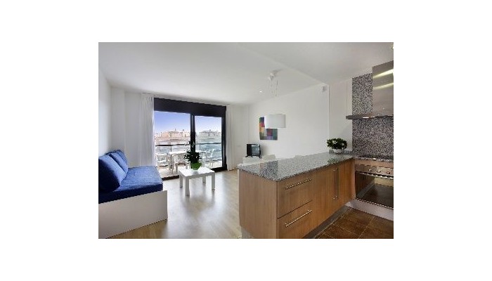 Hotel Pandamp;v Empuriabrava Marina poza 2