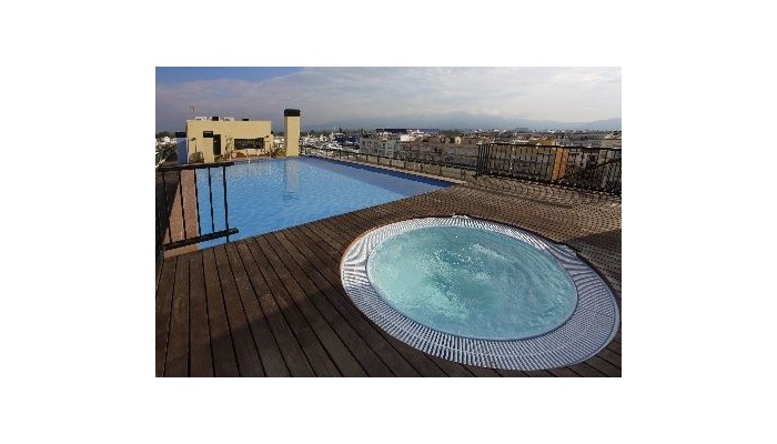 Hotel Pandamp;v Empuriabrava Marina poza 0