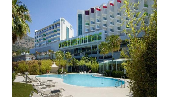 Doubletree By Hilton Resort And Spa Reserva Del Higueron poza 0