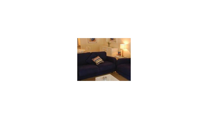 Sunningdale Village poza 15