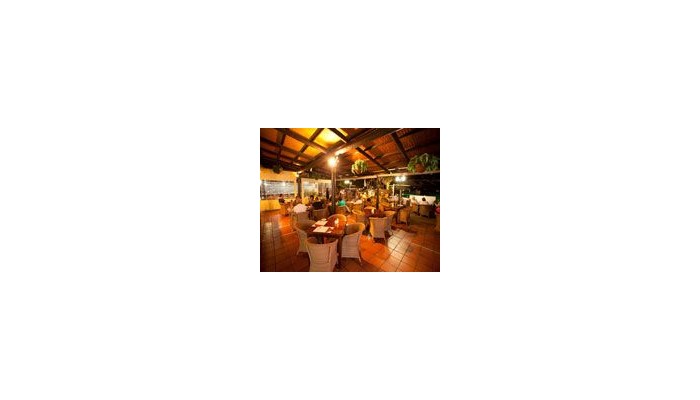 Sunningdale Village poza 5