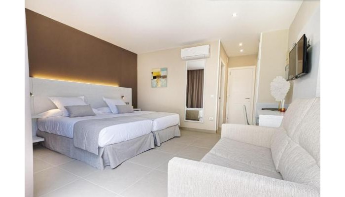 Sanom Beach Resort Hotel -adult Only- poza 7