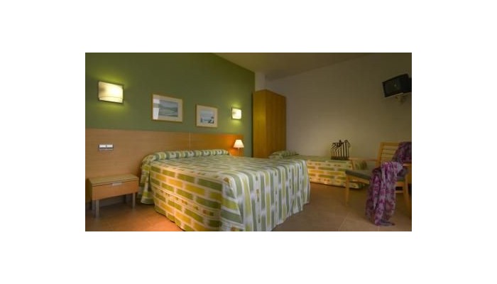 Fiesta Hotel Cala Nova poza 4