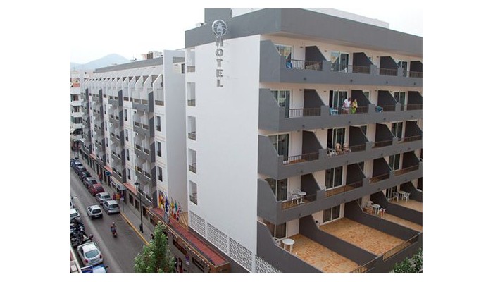 Hotel El Puerto Ibiza poza 3