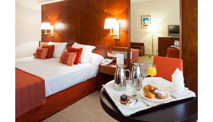 Hotel Royal Plaza poza 2