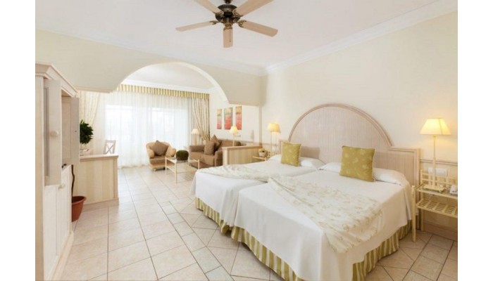 Hotel Dream Gran Castillo poza 2