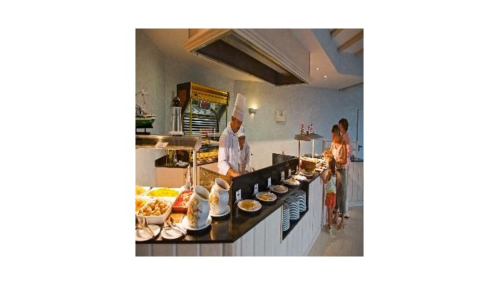 Hotel Gran Castillo Tagoro Family & Fun Playa Blanca poza 2