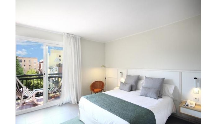 Aqua Hotel Bertran Park poza 14