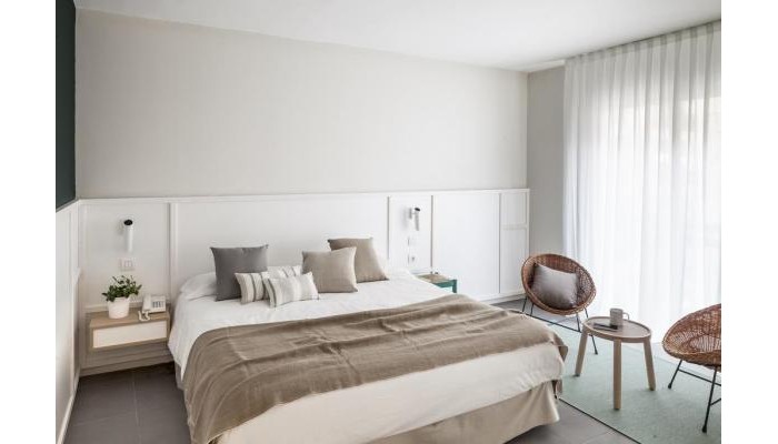 Aqua Hotel Bertran Park poza 4