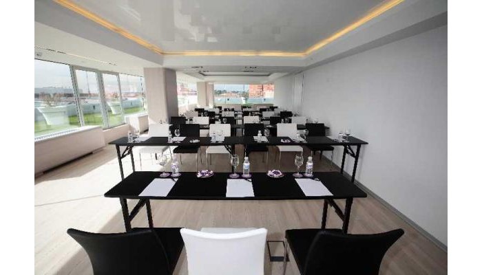 Ayre Gran Hotel Colon poza 3