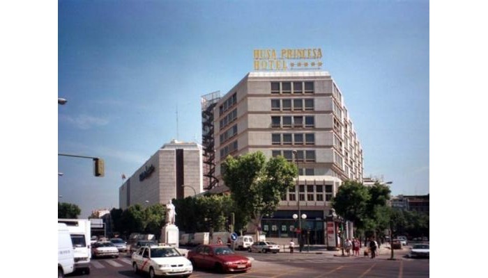 Courtyard Marriott Madrid Princesa Hotel poza 0