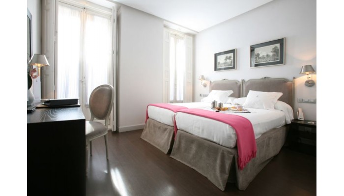 Hotel Domus Selecta Meninas - Boutique Opera poza 0