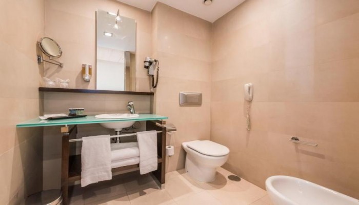 Hotel H2 Mercader poza 20