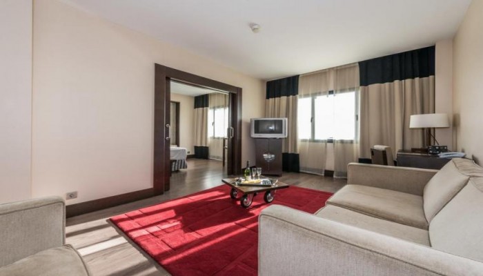 Hotel H2 Mercader poza 18