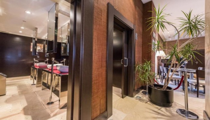 Hotel H2 Mercader poza 12