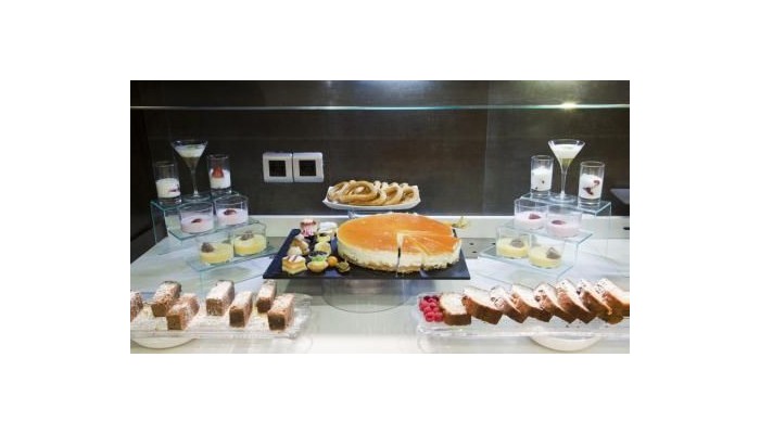 Hotel Ilunion Suites Madrid poza 2