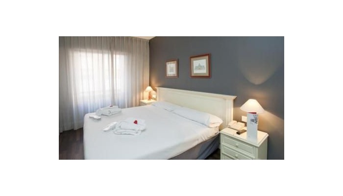 Hotel Ilunion Suites Madrid poza 17