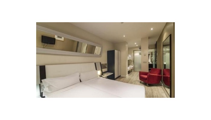 Hotel Petit Palace Arenal poza 15