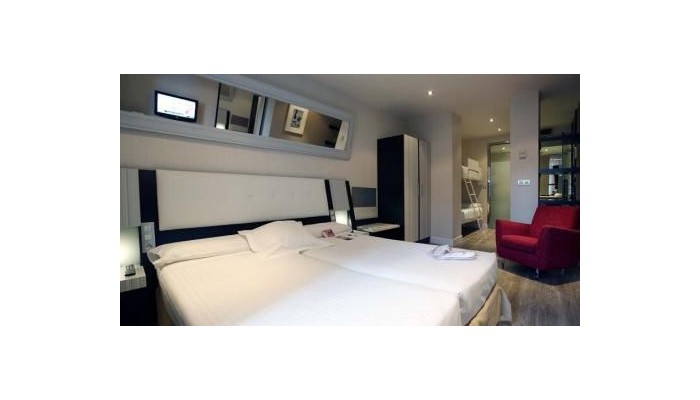 Hotel Petit Palace Arenal poza 3