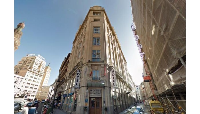 Hotel Quatro Puerta Del Sol poza 0