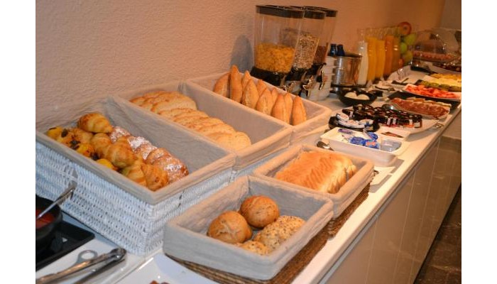 Hotel Serrano poza 6