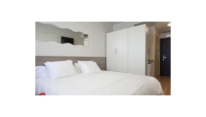 Hotel Vertice Roomspace poza 9