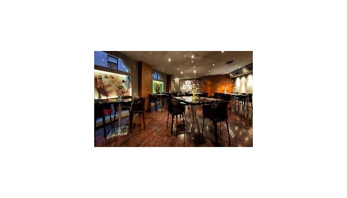 Villa Real Madrid poza 4