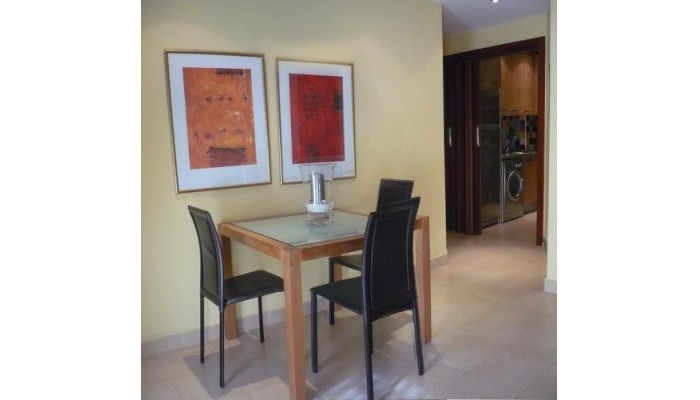 Hotel Apartamentos Suites Oficentro poza 5