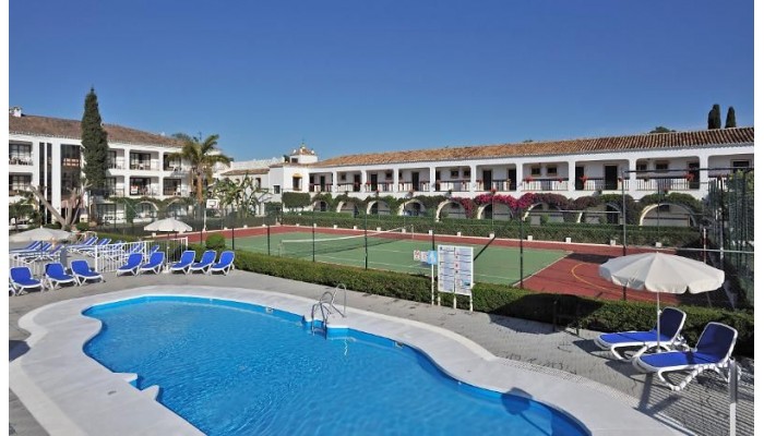 Hotel Globales Cortijo Blanco poza 2