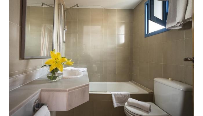 Hotel Elegance Vista Blava poza 1